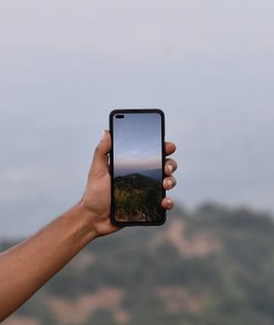 liên hệ 33Win